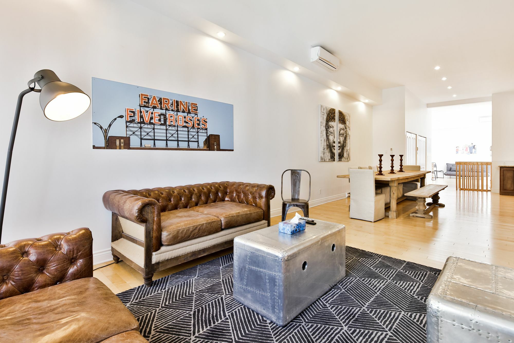 شقة Le St-Lau Loft مونتريال المظهر الخارجي الصورة